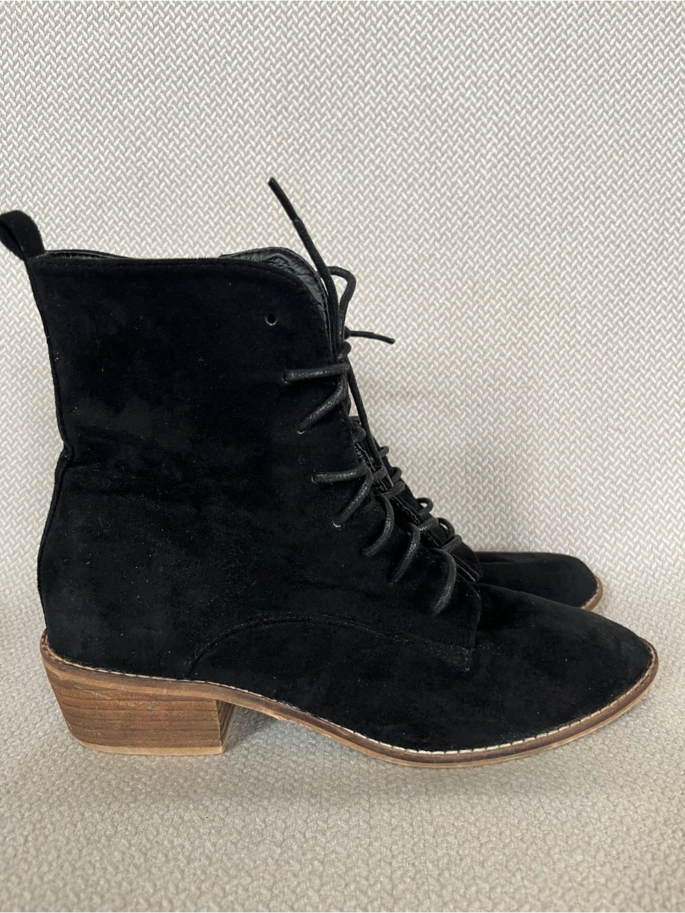 Roolee by Beast Fashion Black Lace Up Ankle Booties Size 8